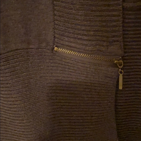 Premise Studio brown cardigan - Picture 2 of 3